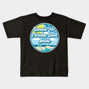 Gannin for a plodge doon Amble - Going for a paddle in the sea at Amble Kids T-Shirt